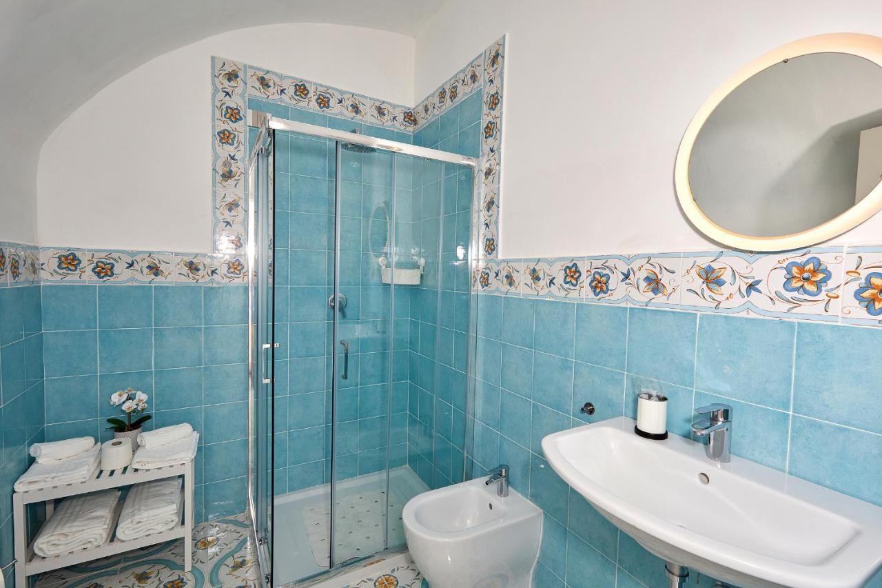 Malafemmena Guest House กาปรี ภายนอก รูปภาพ